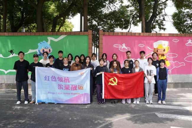 主題教育丨設(shè)計(jì)學(xué)院與濱文社區(qū)聯(lián)合開展171.png 主題教育丨設(shè)計(jì)學(xué)院與濱文社區(qū)聯(lián)合開展171.png