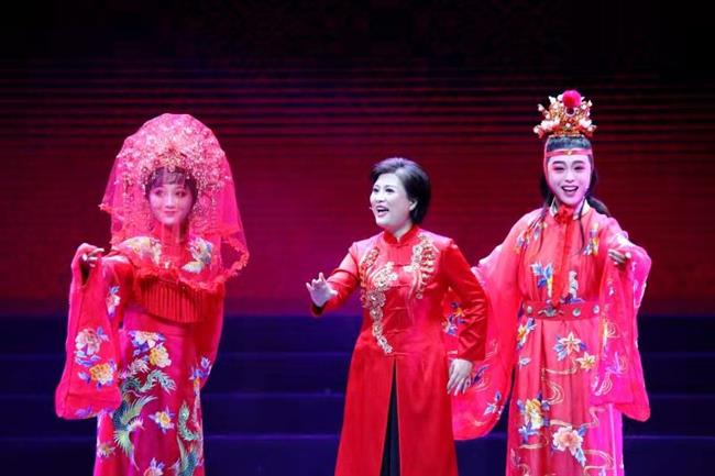 《傳·承》戲曲表演專業(yè)師生同臺專場演出.jpg 《傳·承》戲曲表演專業(yè)師生同臺專場演出.jpg