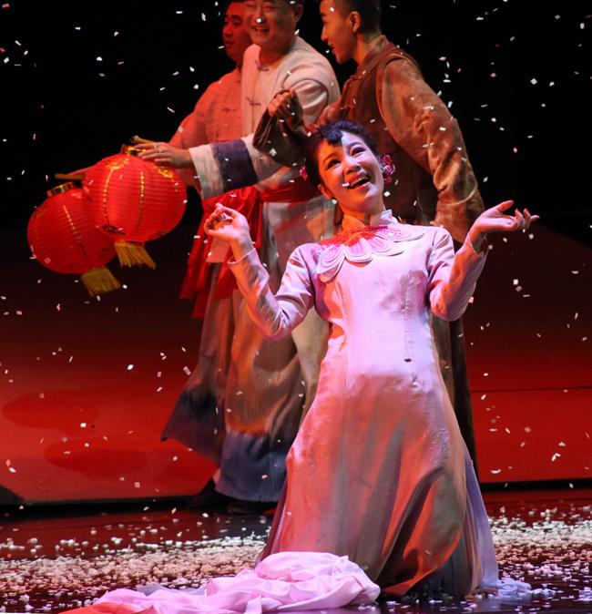 《大紅燈籠》中飾演宋蓮.jpg 《大紅燈籠》中飾演宋蓮.jpg