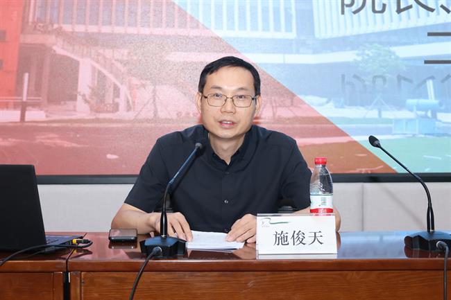 IMG_8963.jpg IMG_8963.jpg